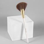 Authentic ENZO KEN professional cosmetic brush packaging displaying product model 169L