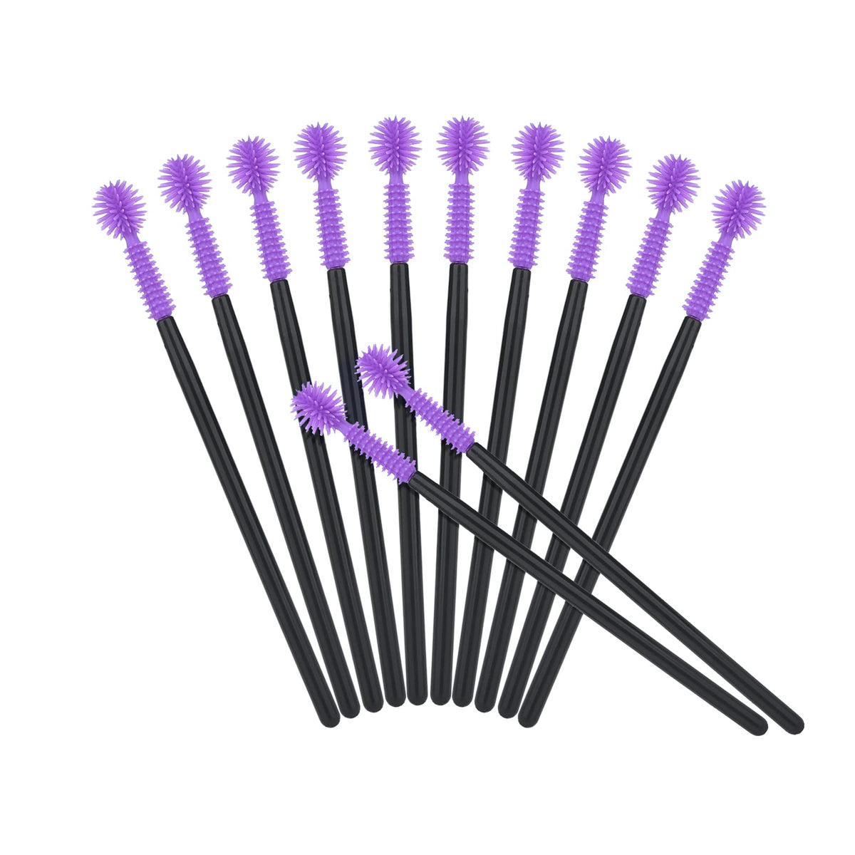 Professional makeup artist using G2Plus disposable lash spoolies