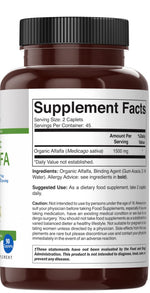 Close up look at the clean ingredients listing on the back of the Brieofood Organic Alfalfa bottle.
