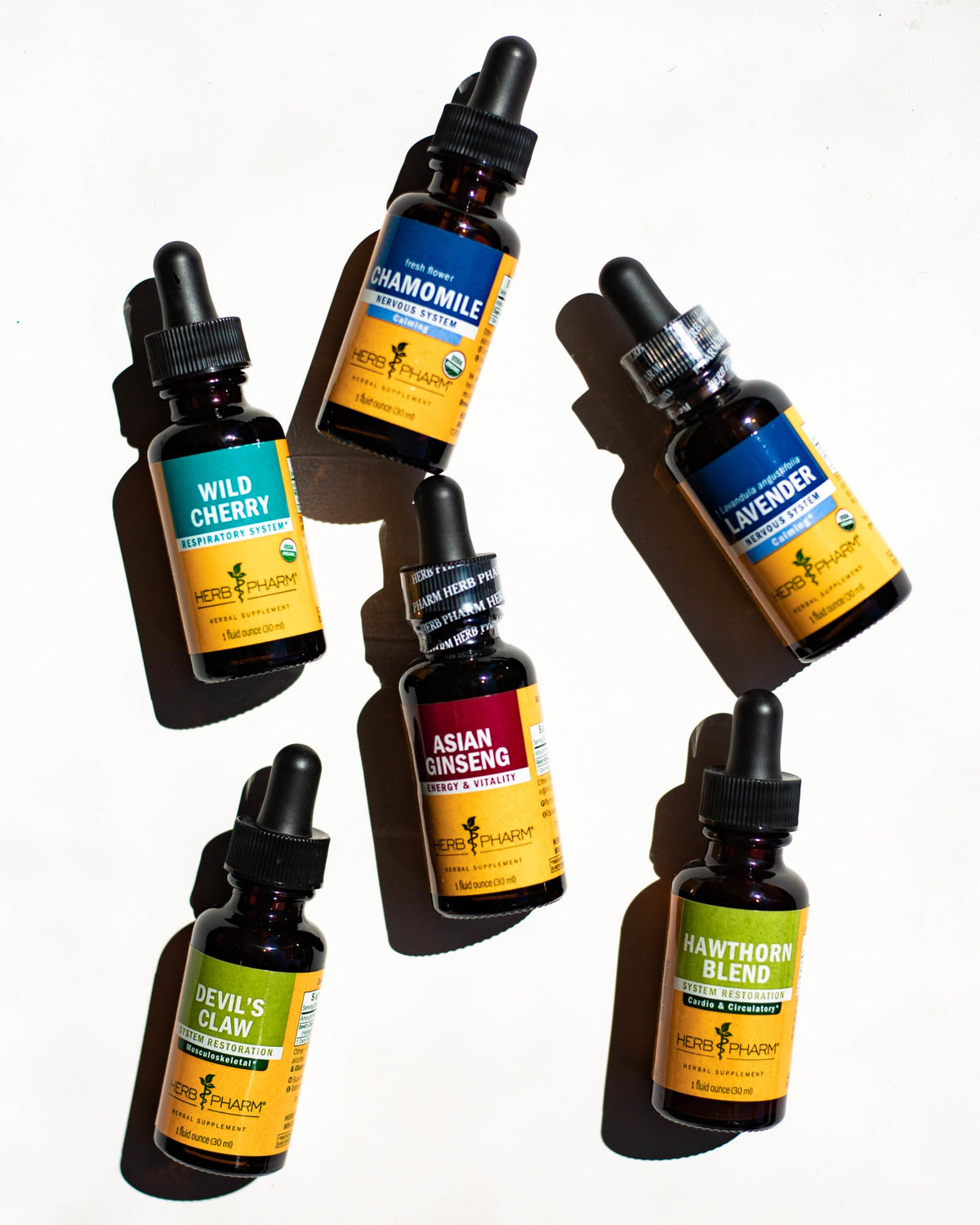 Side panel directions for Herb Pharm chamomile liquid extract showing standard usage instructions.
