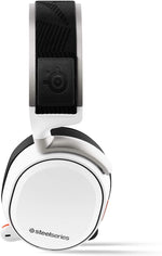 SteelSeries Arctis Pro Wireless retractable microphone detail