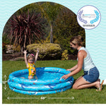 Close up view of the built-in quick drainage plug on the bottom of the GRIP A POOL splash pool.