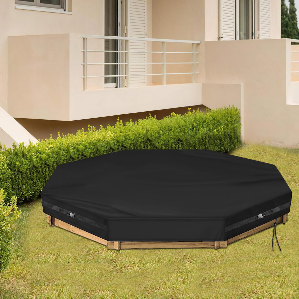Kasla sandbox cover waterproof seam detail showing rain protection