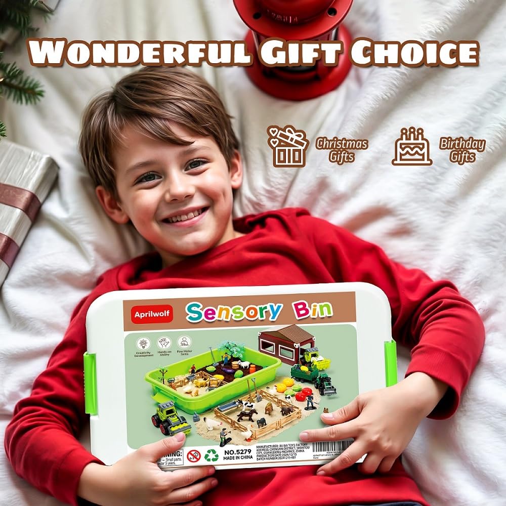 Full contents of the Aprilwolf farm playset kit