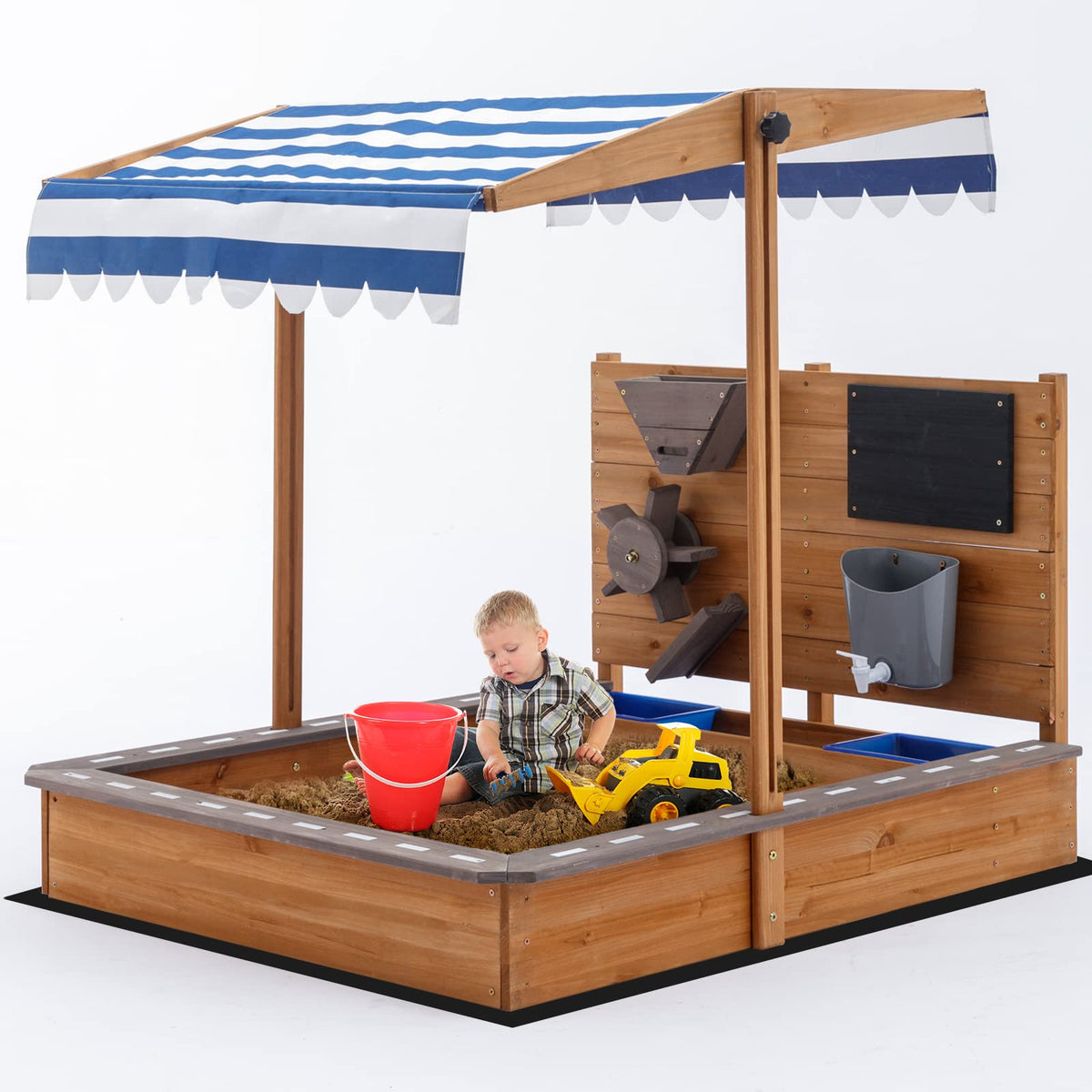 Pipleo kids sandbox in a sunny backyard setting