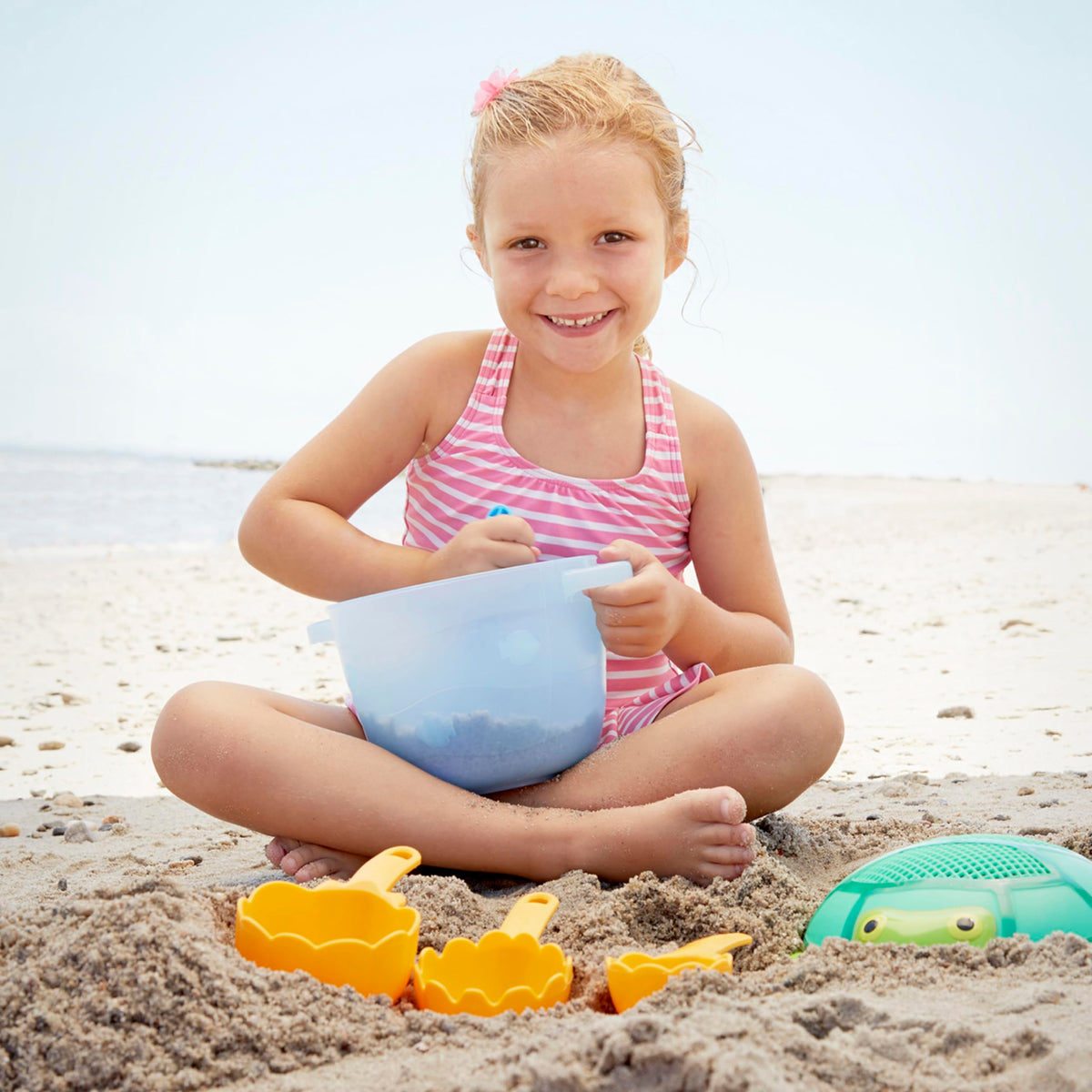 Melissa and Doug sand baking set turtle lid and mixing bowl