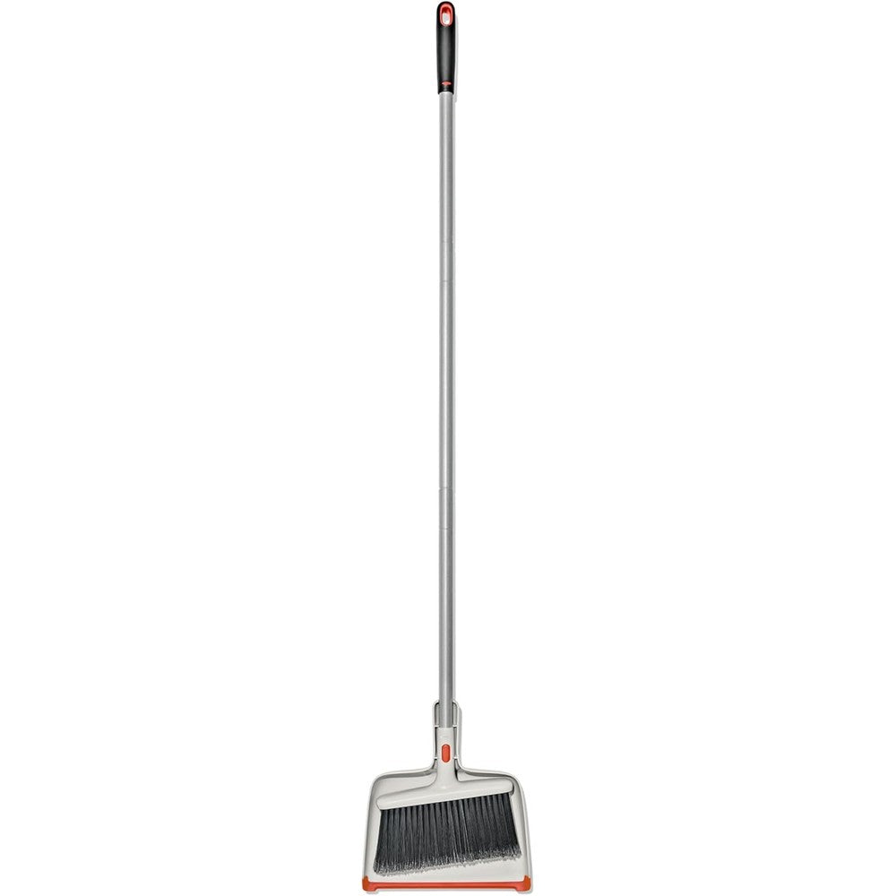 OXO Good Grips Dustpan and Broom Set front view