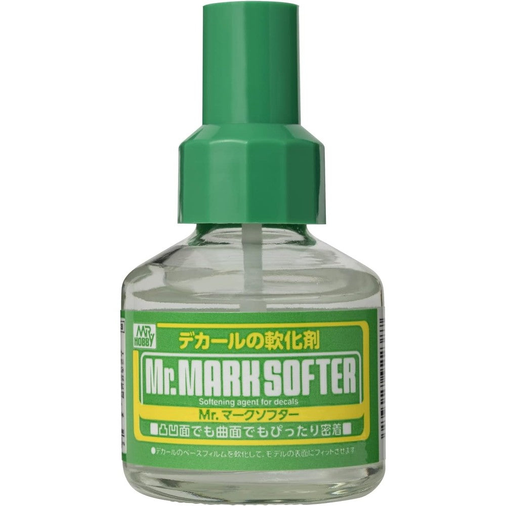 GSI Creos Mr Hobby Mr Mark Softer forty milliliters bottle front view scale modeling decal solution