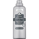 Tesori d'Oriente Ammorbidente Aromatico Fabric Softener front view for aromatic laundry care.