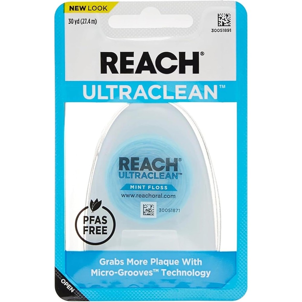 Reach Ultraclean Dental Floss Mint 30 Yards Pack of 3 front view showing packaging.