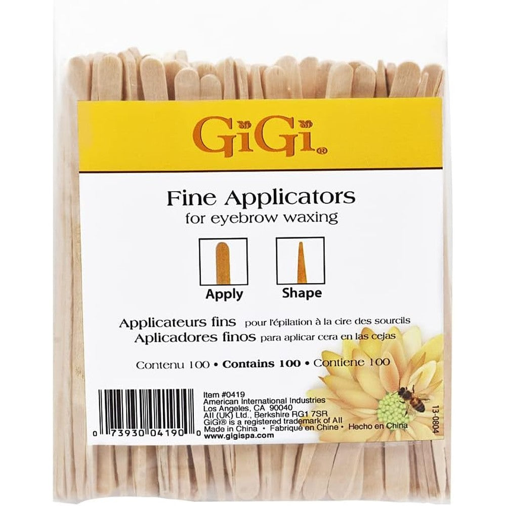 GiGi Eyebrow Wax Sticks front view pack of 100 fine wooden applicators for salon precision hair removal.