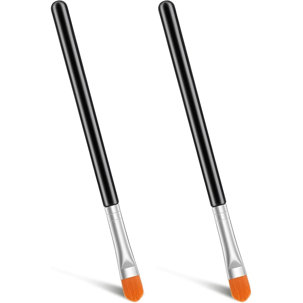 Xyembu flat concealer and eyeshadow brush front view for professional makeup blending.