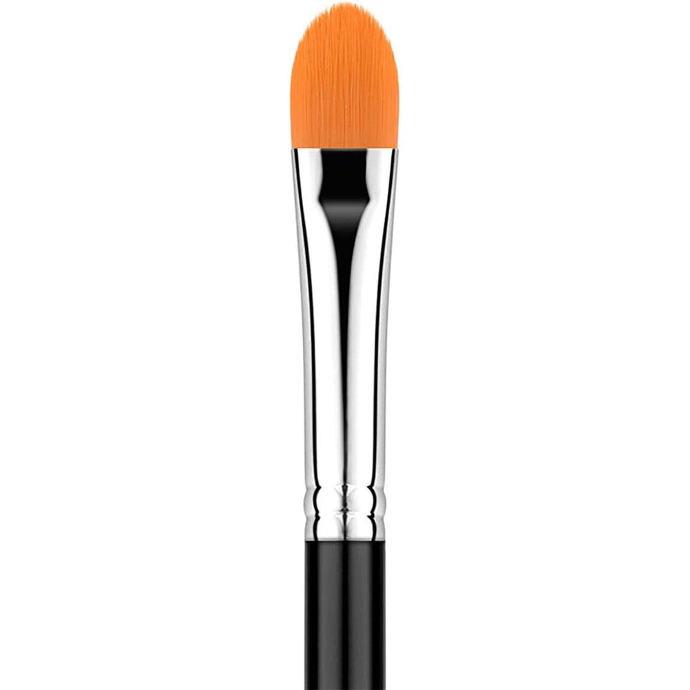 EIGSHOW E828 vegan eye shadow primer applicator brush front view for professional blending