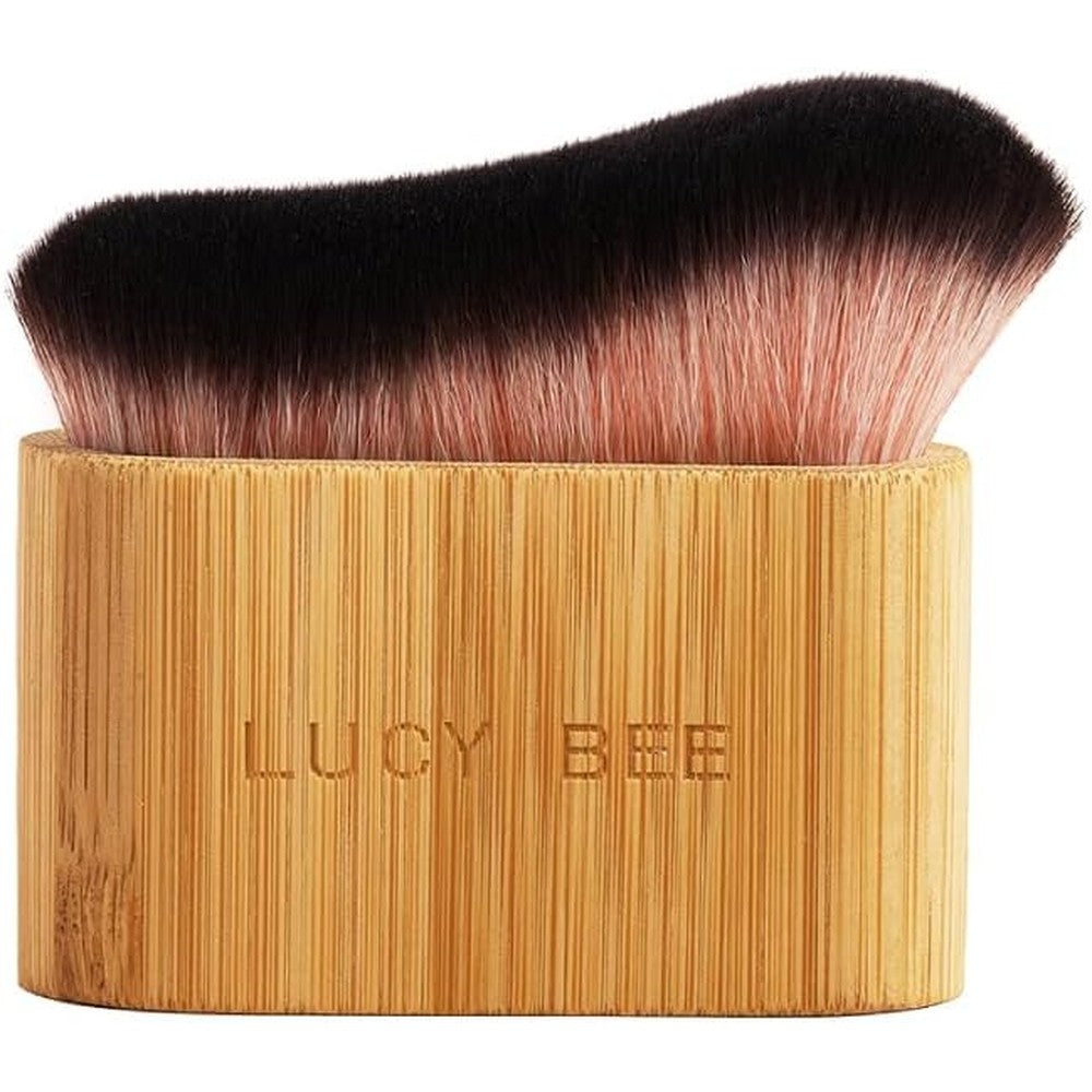 Beauty by Earth Large Blending Brush front view highlighting dense vegan bristles for streak-free sunless tanning
