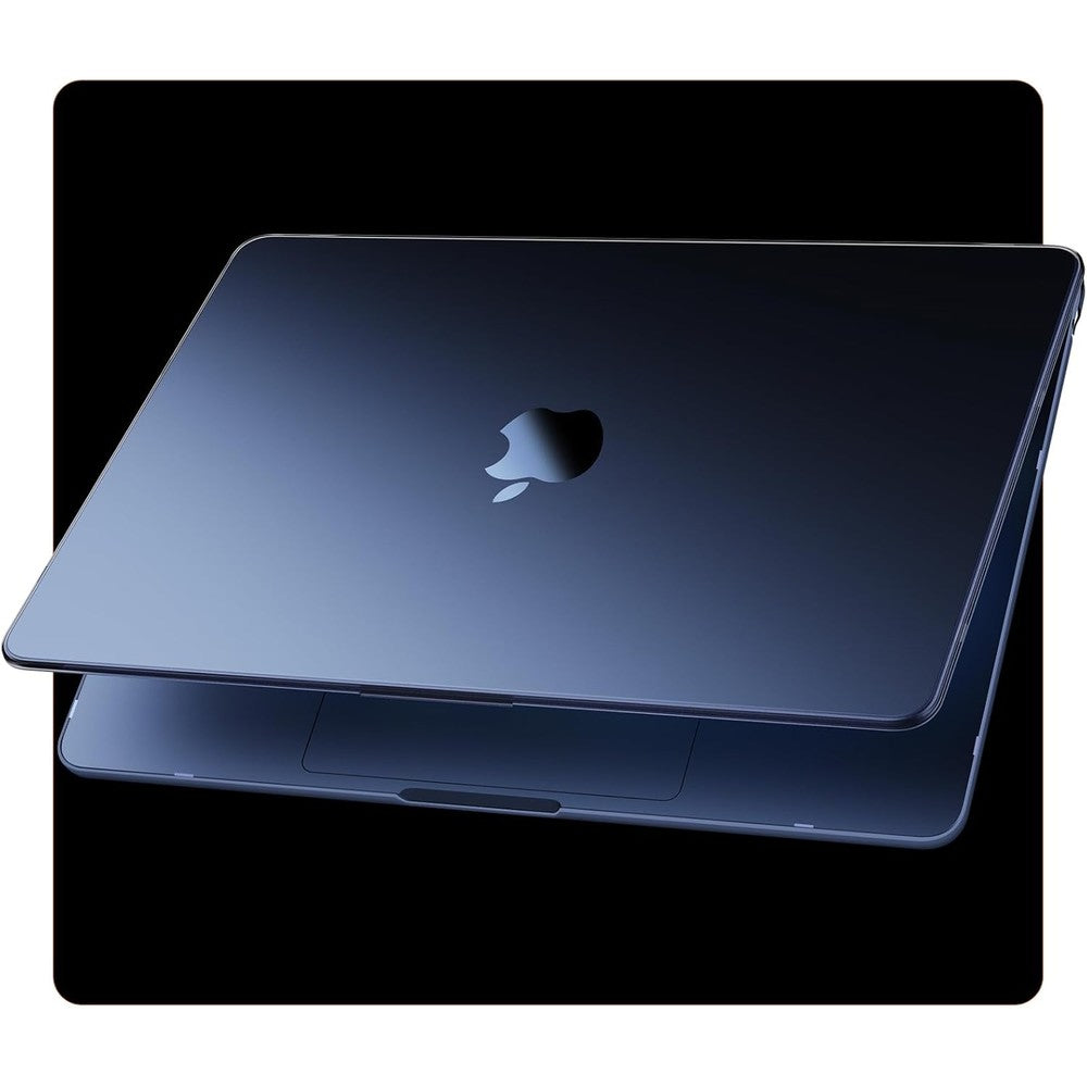 Soonjet matte clear protective hard shell case front view installed on a space gray laptop.