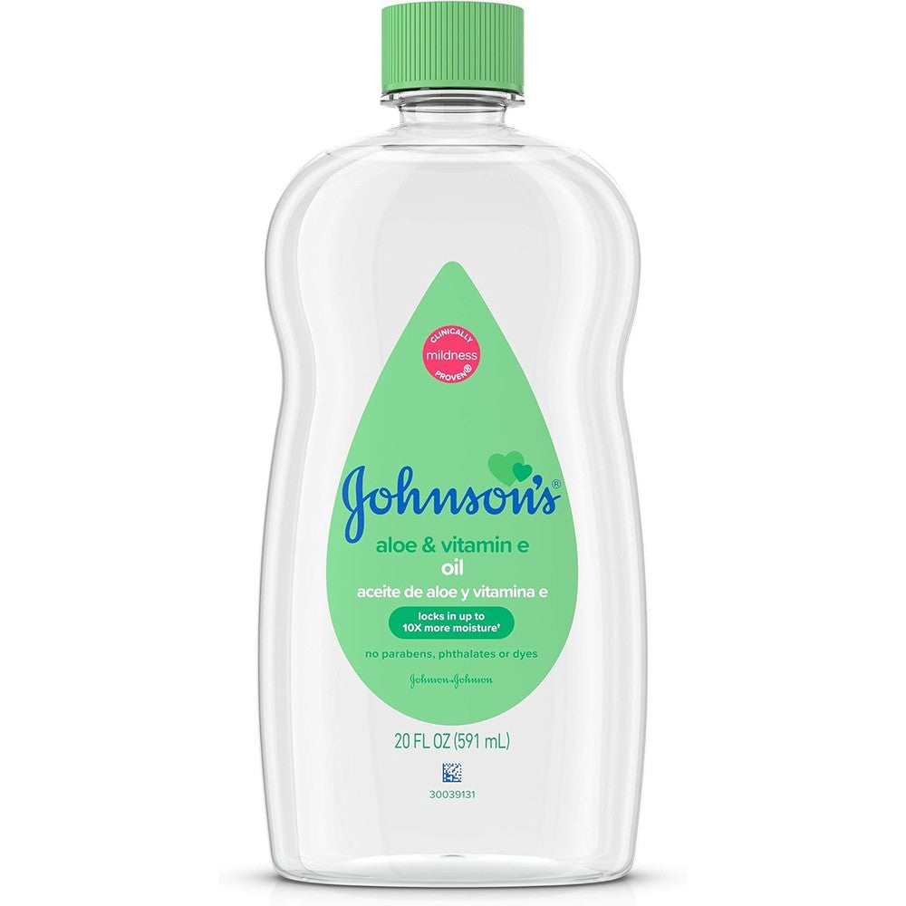 Johnsons Baby Oil with Aloe Vera and Vitamin E front view