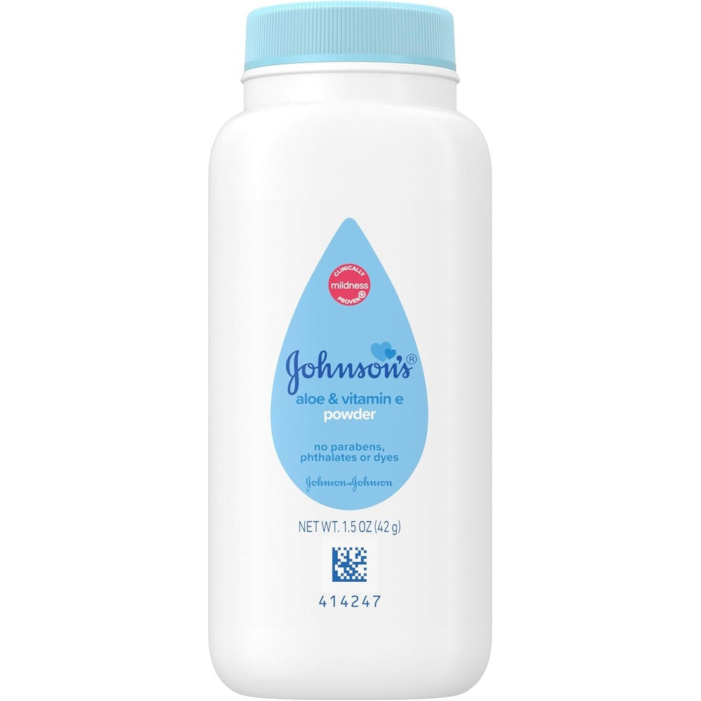 Johnsons Baby Cornstarch Powder with Aloe and Vitamin E front view