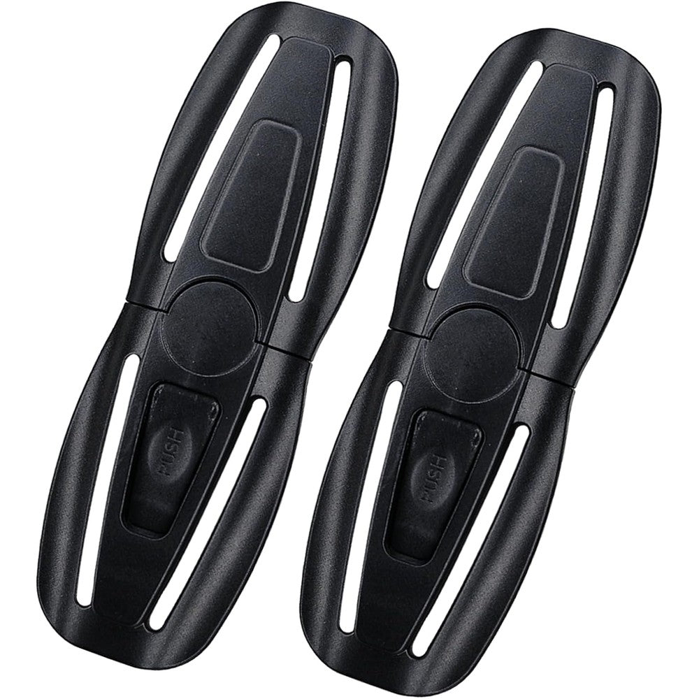 CaoXiong universal child seat chest harness buckle front view showing the central black push button safety lock