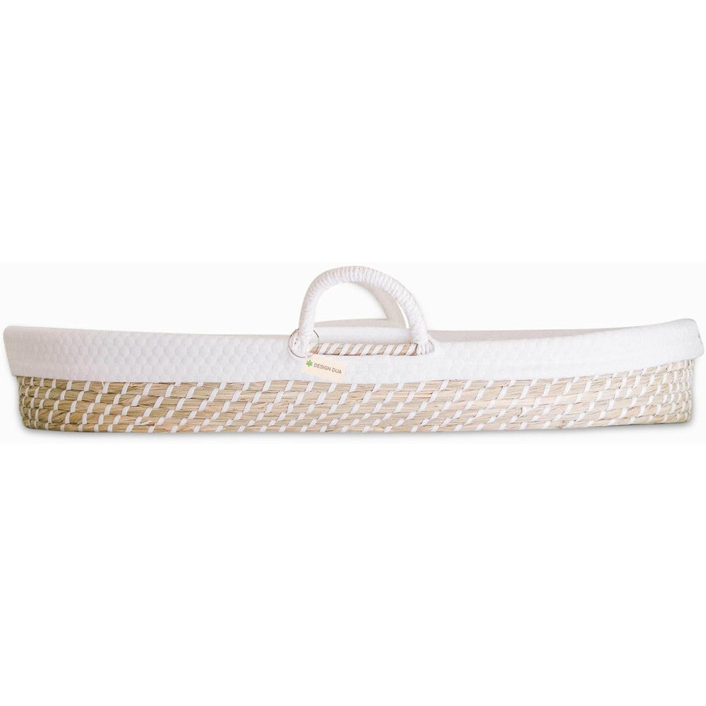 Design Dua baby changing basket front view with liner