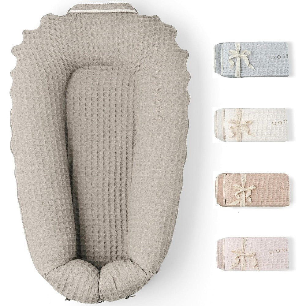 Dormikid organic cover for Deluxe Plus dock in brown waffle texture