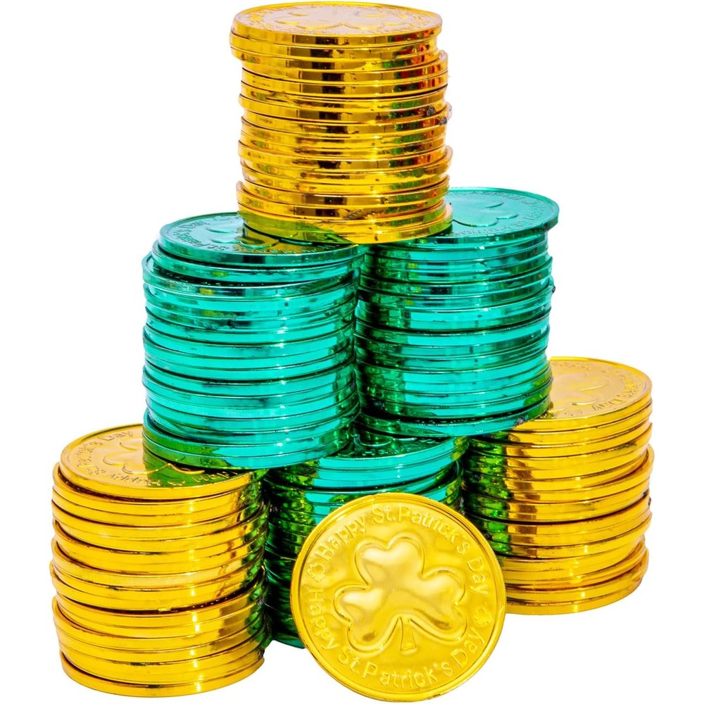 Liatunou St Patricks Day Lucky Coins front view showing gold and green shiny metallic finishes