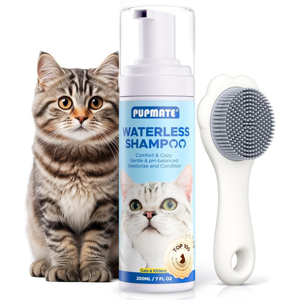 PUPMATE Cat Waterless Shampoo front view showcasing the integrated silicone grooming brush cap.