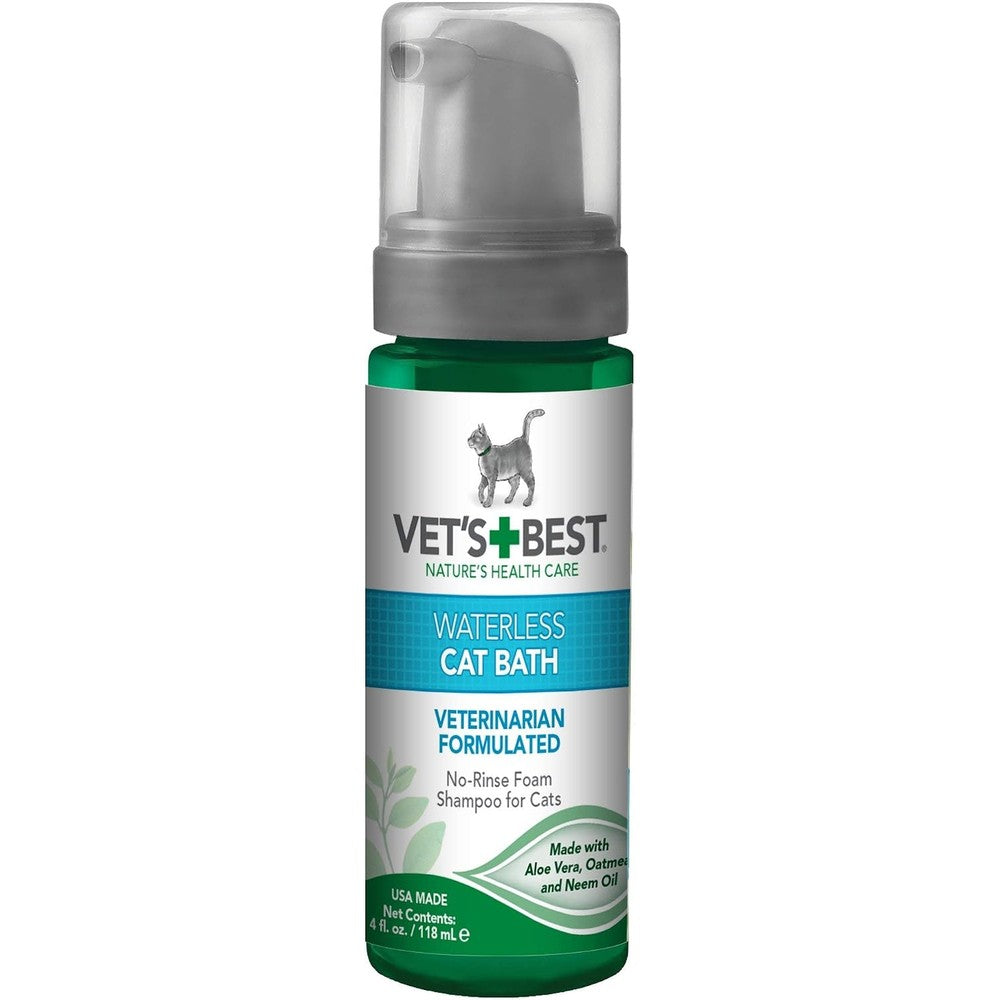 Vet's Best Waterless Cat Bath front view bottle of no rinse foaming dry shampoo