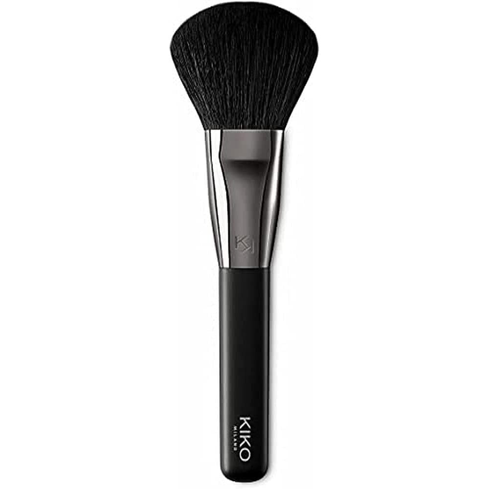 KIKO Milano Face 09 Powder Brush Large Professional Face Makeup Brush With Soft Natural Fibers For Loose And Pressed Powders